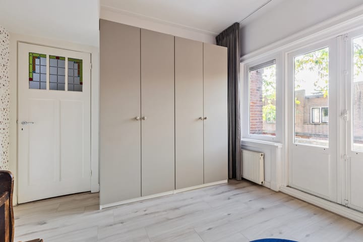 Foto 47 van van Duijvenvoordestraat 21