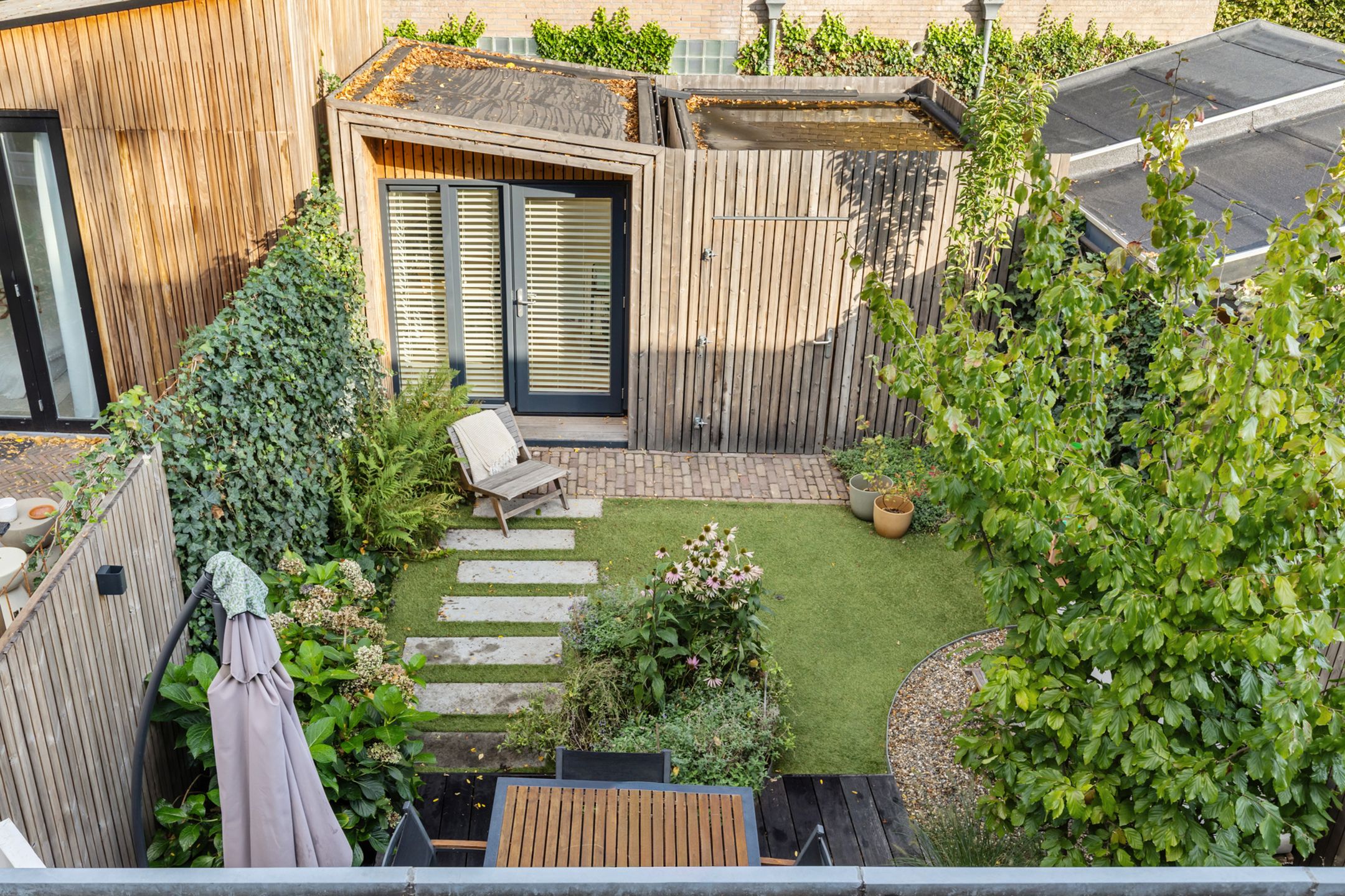 Photo 51 of van Duijvenvoordestraat 21