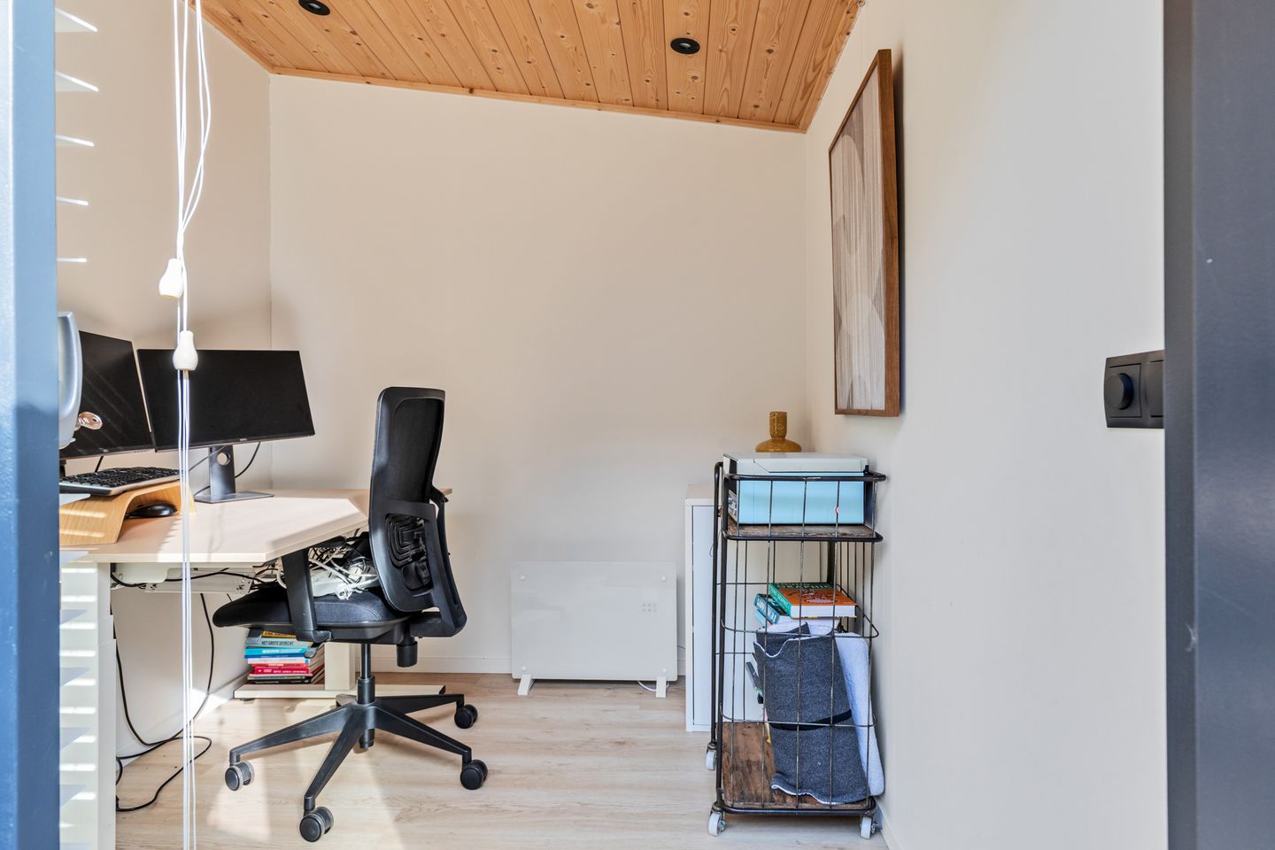 Photo 65 of van Duijvenvoordestraat 21