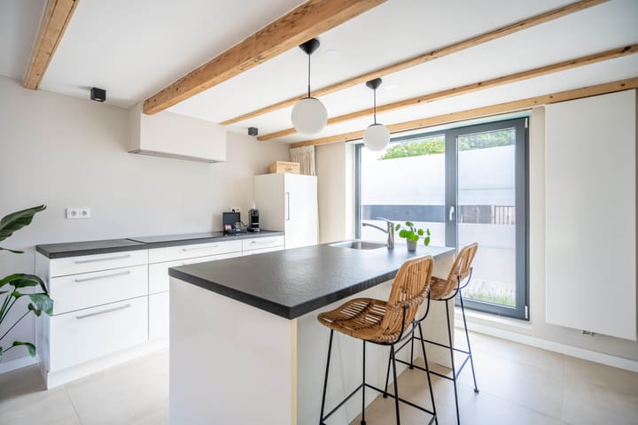 Foto 10 van Dijkstraat 12