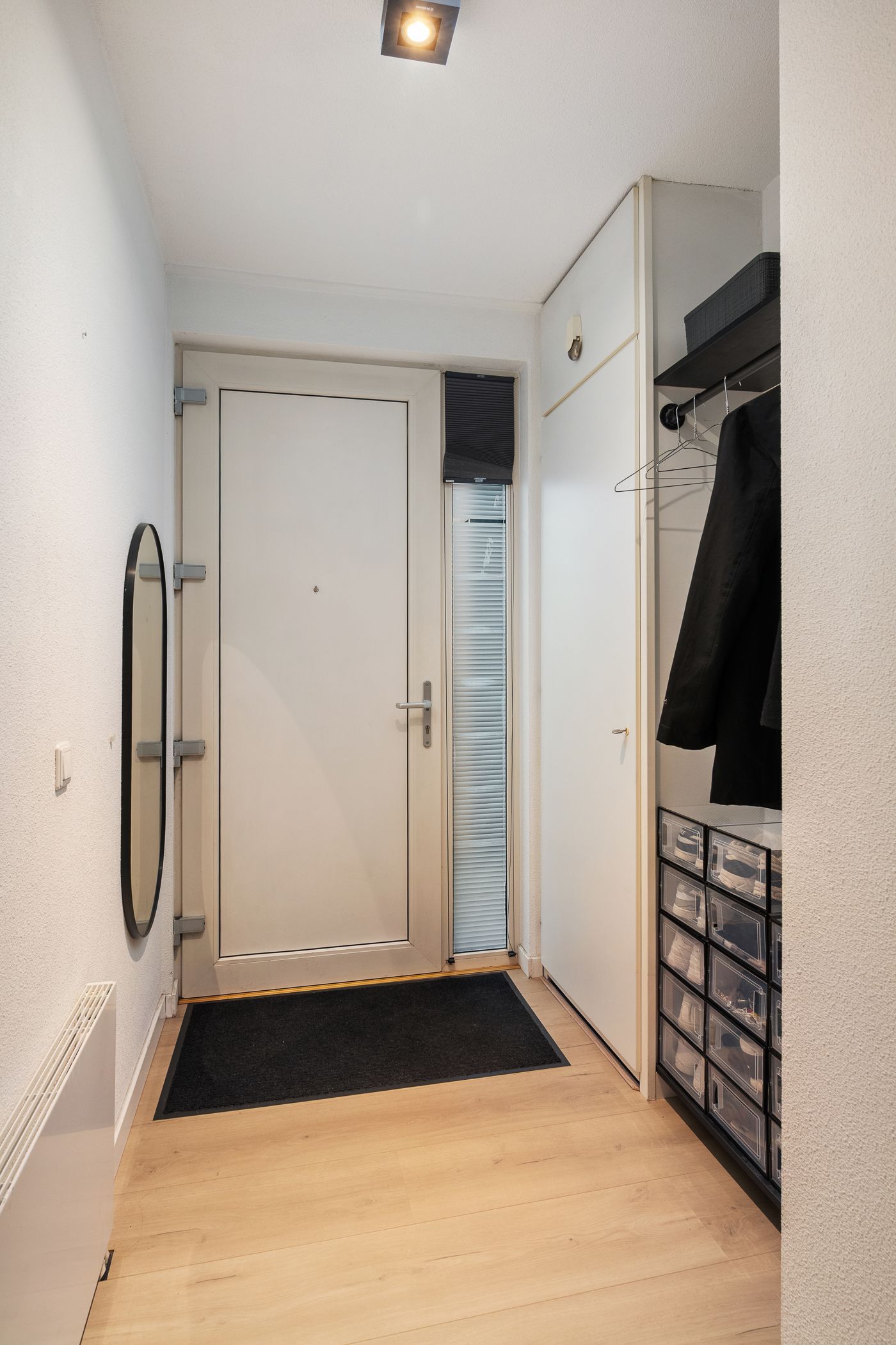 Foto 30 van Avenue Carré 198