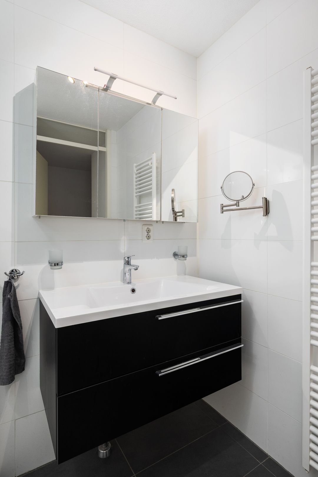 Foto 31 van Avenue Carré 198