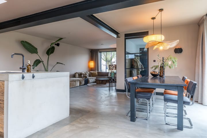 Photo 17 of Geleenstraat 23