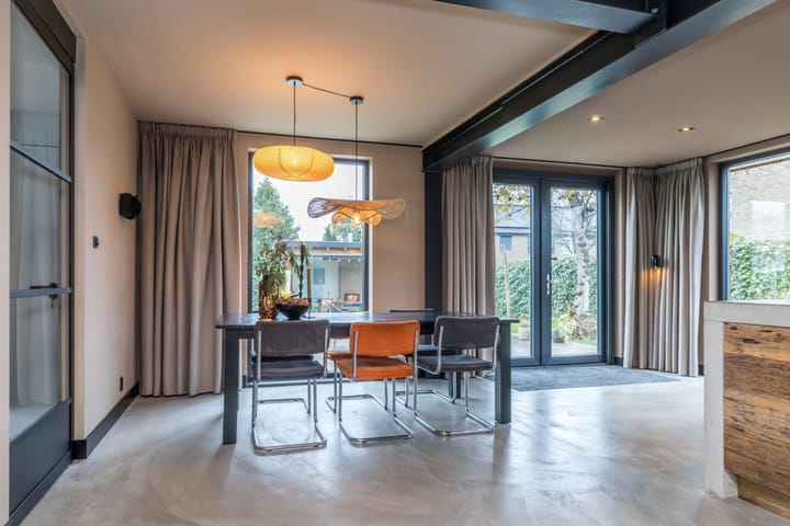 Photo 27 of Geleenstraat 23