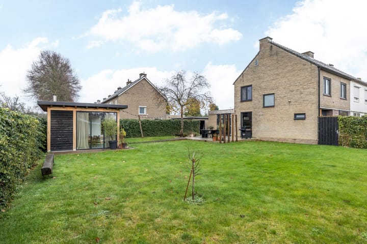 Photo 31 of Geleenstraat 23