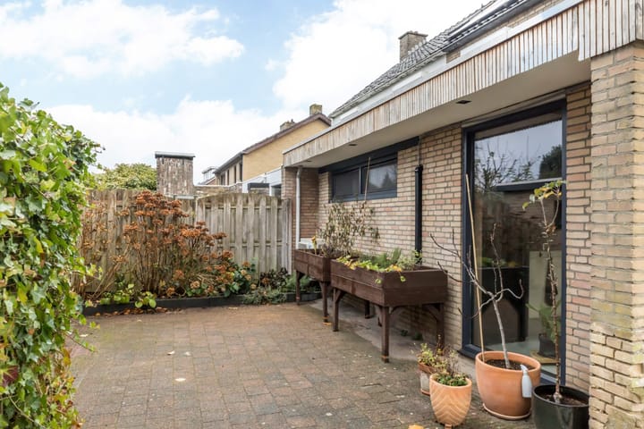 Photo 34 of Geleenstraat 23
