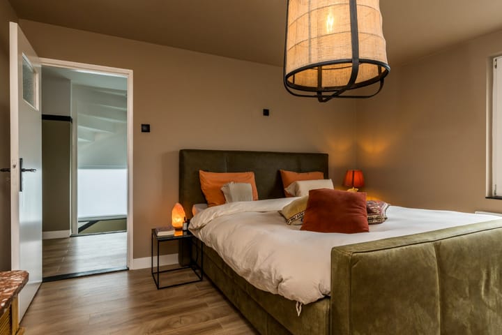 Photo 54 of Geleenstraat 23