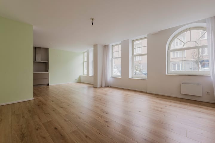 Photo 2 of Oostzaanstraat 127