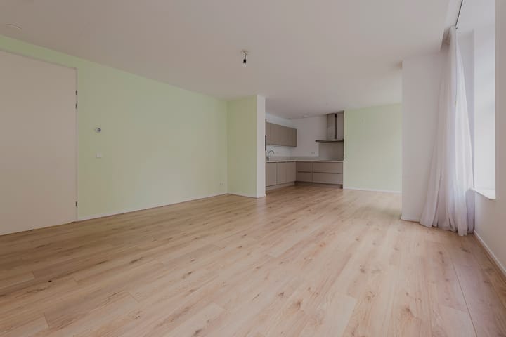 Photo 4 of Oostzaanstraat 127