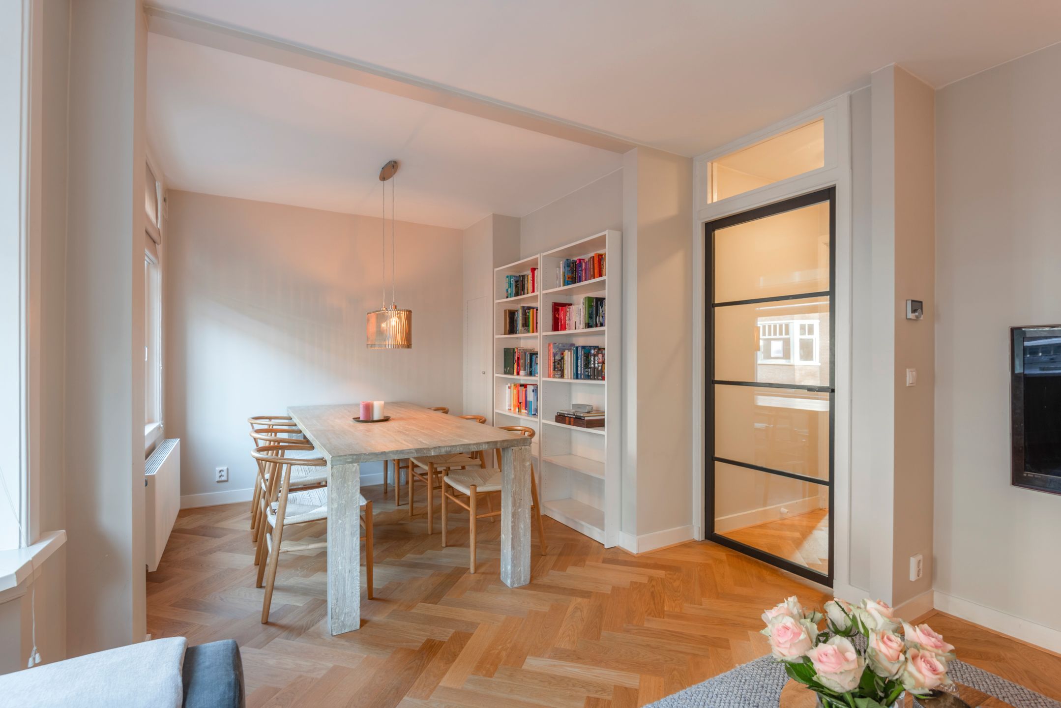 Foto 6 van Leiduinstraat 29-1