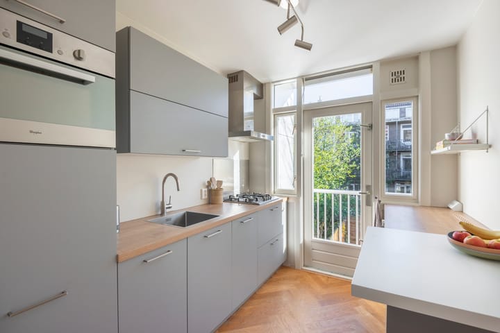 Foto 4 van Leiduinstraat 29-1