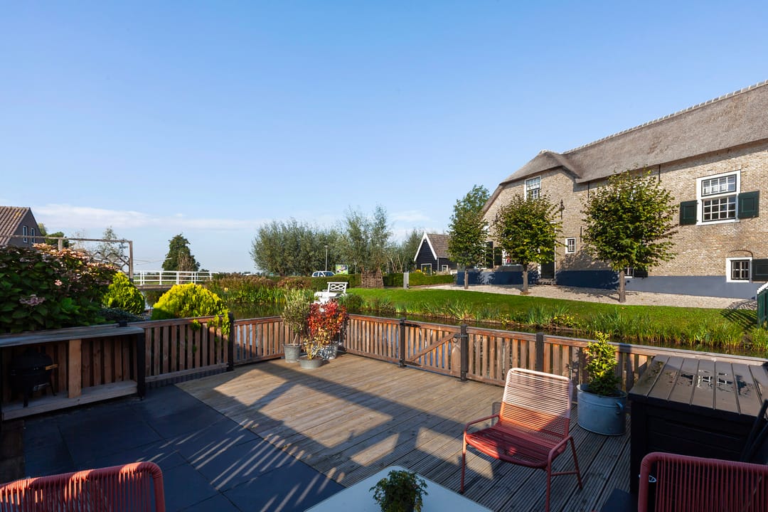 Photo 32 of Zwaluwstraat 16
