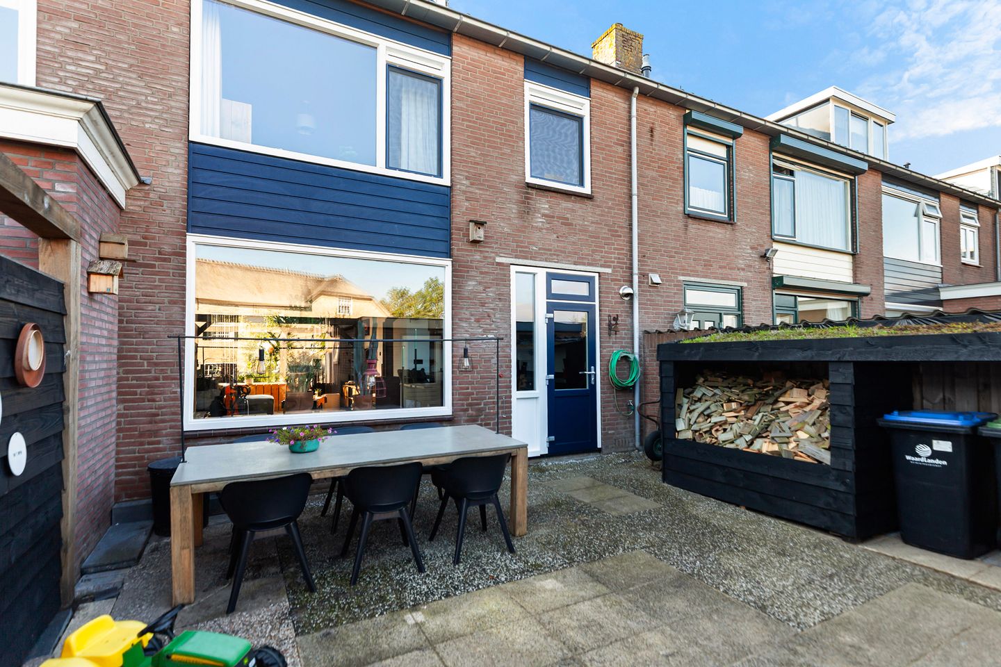 Photo 35 of Zwaluwstraat 16