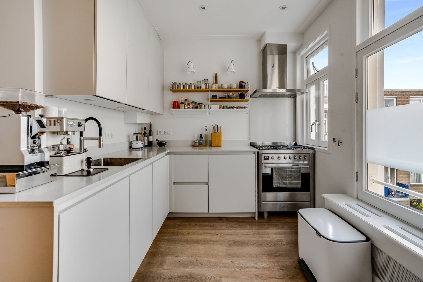 Photo 10 of Sint Willibrordusdwarsstraat 2-3