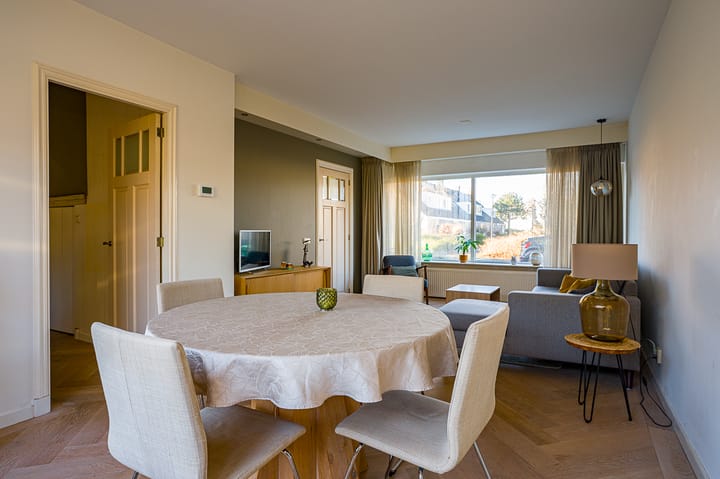 Photo 3 of Hulstlaan 45