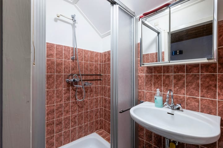 Photo 32 of Vennekesweg 9