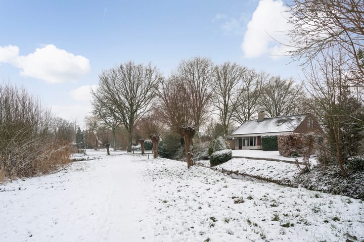 Photo 48 of Vennekesweg 9