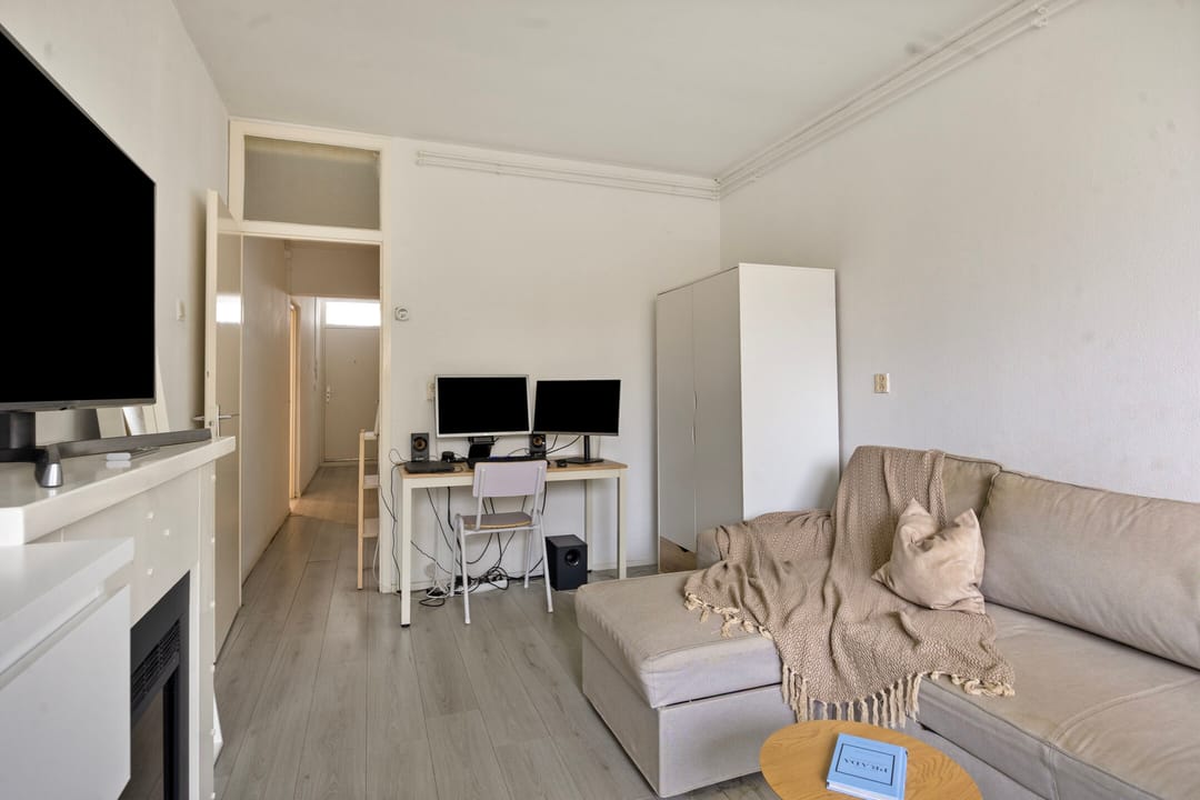 Foto 8 van Westervenne 308-A