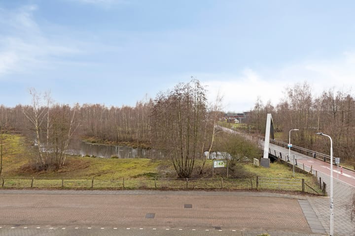 Foto 32 van Ommenstraat 54