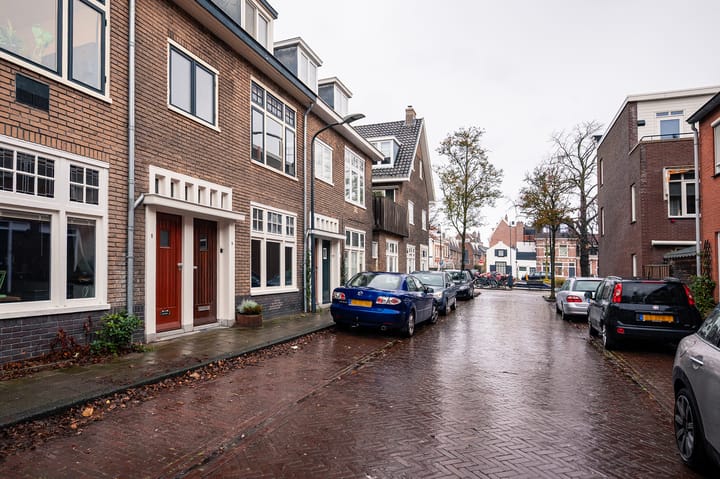 Foto 16 van Romolenstraat 8-ZW