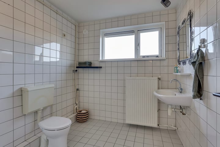 Foto 12 van P.Buismanstraat 27