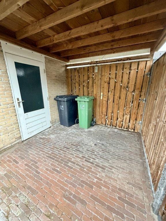 Photo 32 of Salamanderstraat 8