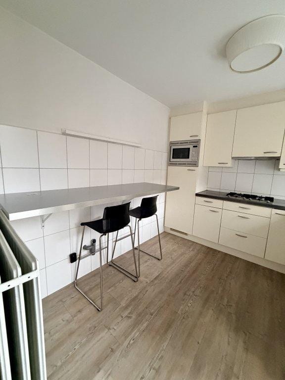 Photo 9 of Salamanderstraat 8