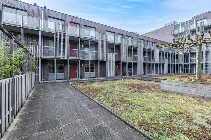 Photo 2 of Zeeuwsestraat 6