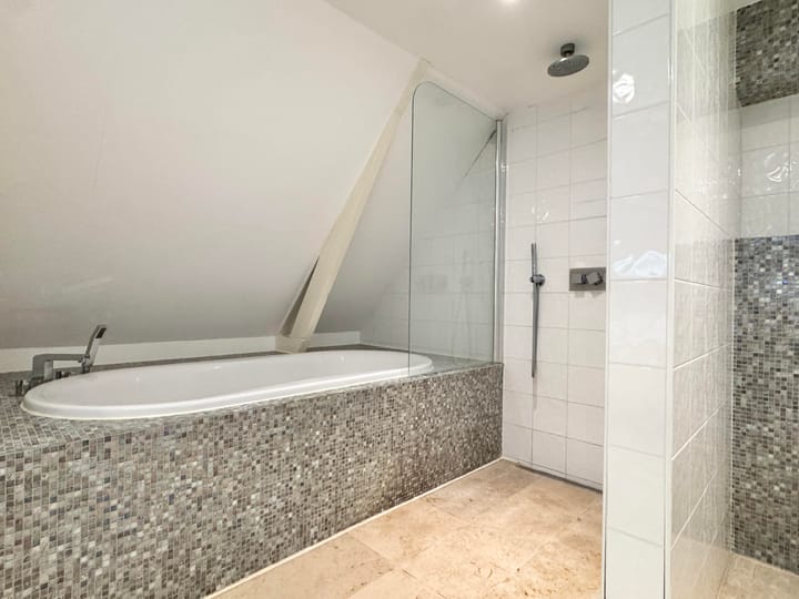 Foto 25 van Overtoom 147-2