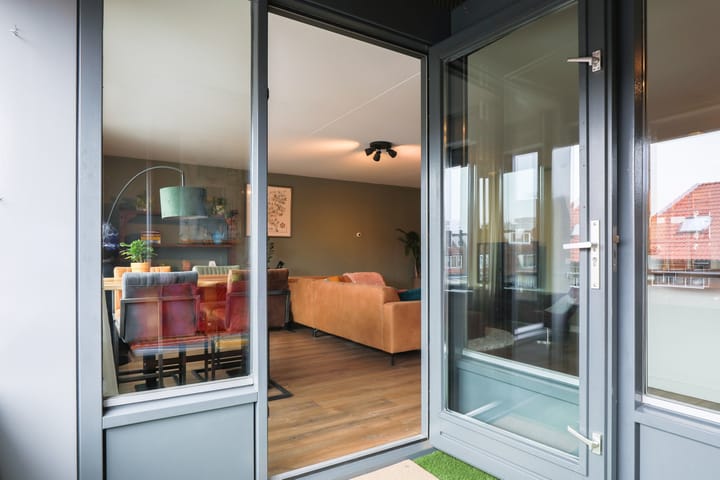 Photo 18 of Zeeuwsestraat 6