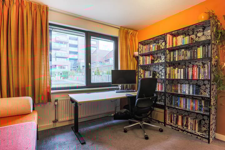 Photo 27 of Zeeuwsestraat 6