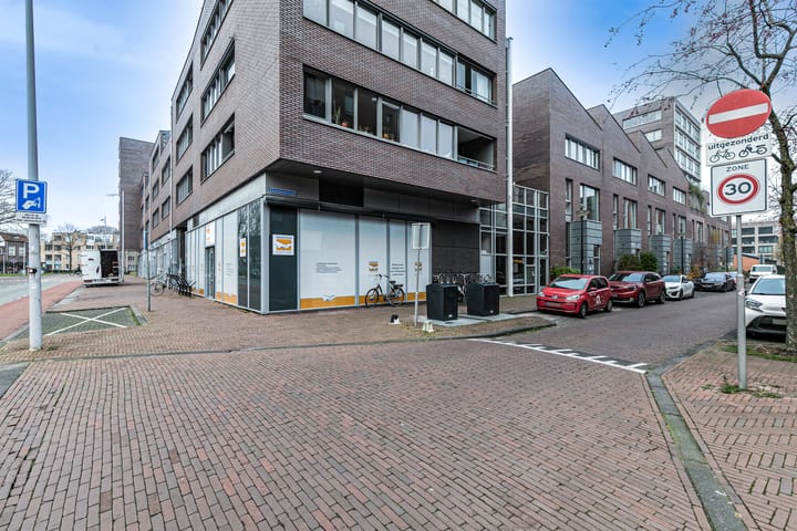 Photo 33 of Zeeuwsestraat 6