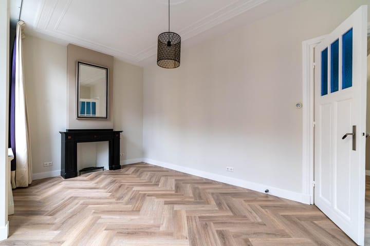 Foto 9 van Jacob van der Doesstraat 2-C