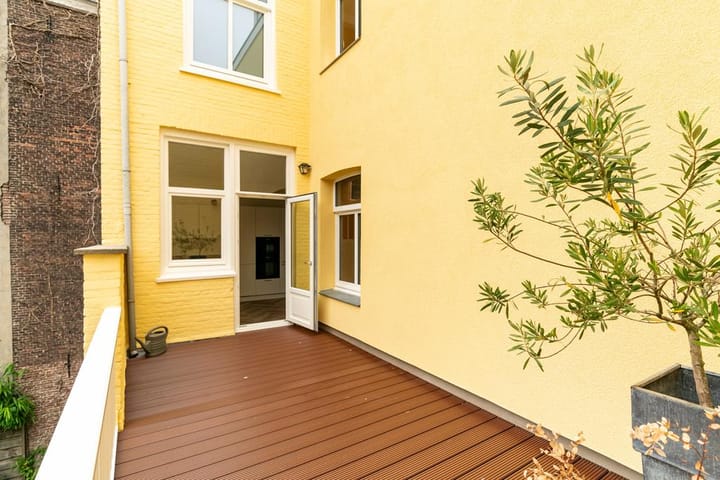 Foto 19 van Jacob van der Doesstraat 2-C