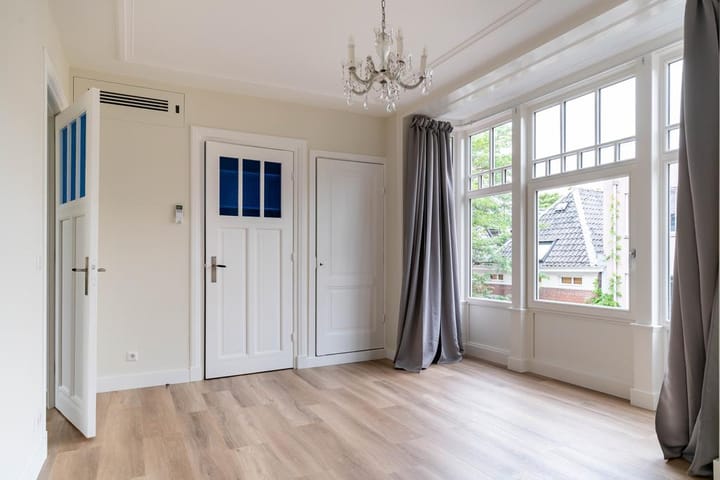 Foto 27 van Jacob van der Doesstraat 2-C