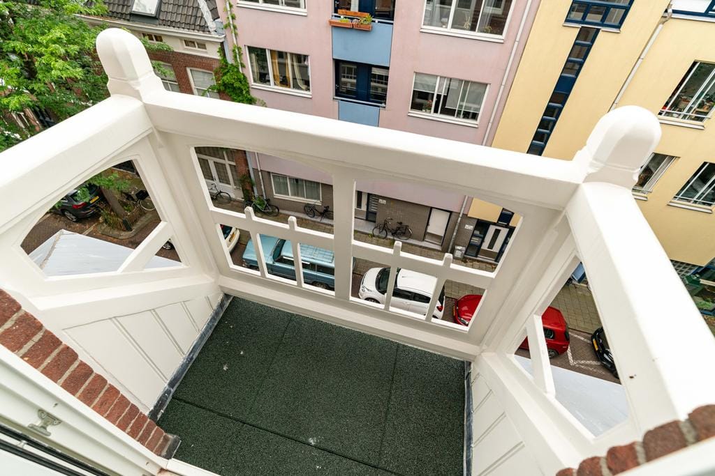 Photo 39 of Jacob van der Doesstraat 2-C