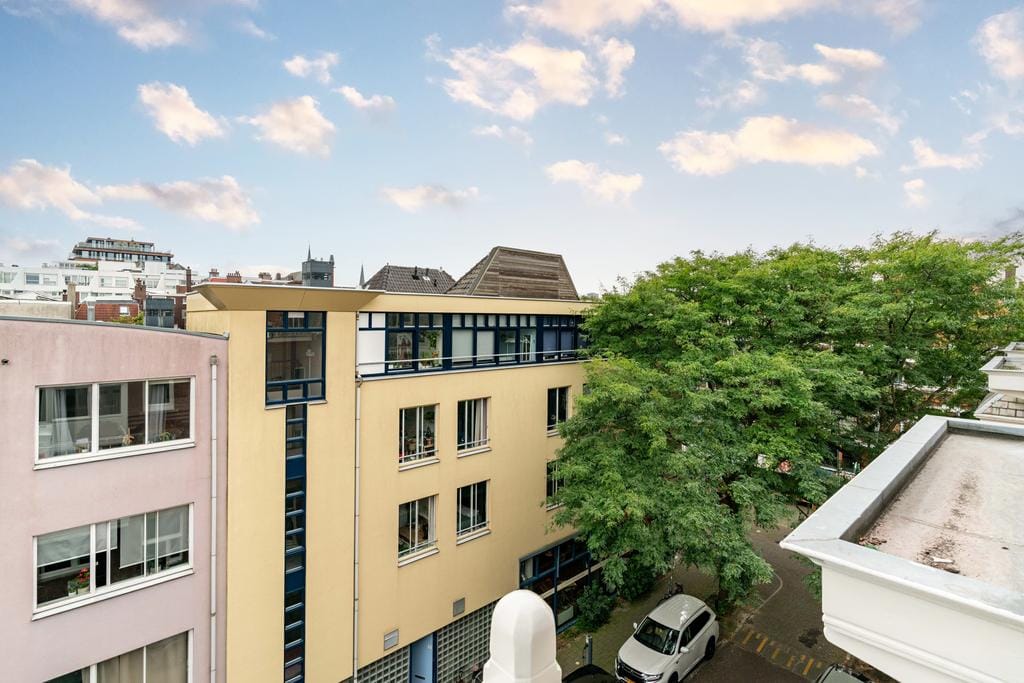 Photo 40 of Jacob van der Doesstraat 2-C