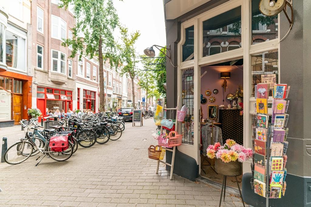 Photo 44 of Jacob van der Doesstraat 2-C