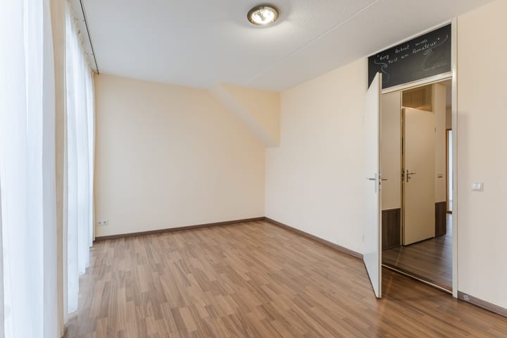 Foto 8 van Noord-Besterdstraat 2-03