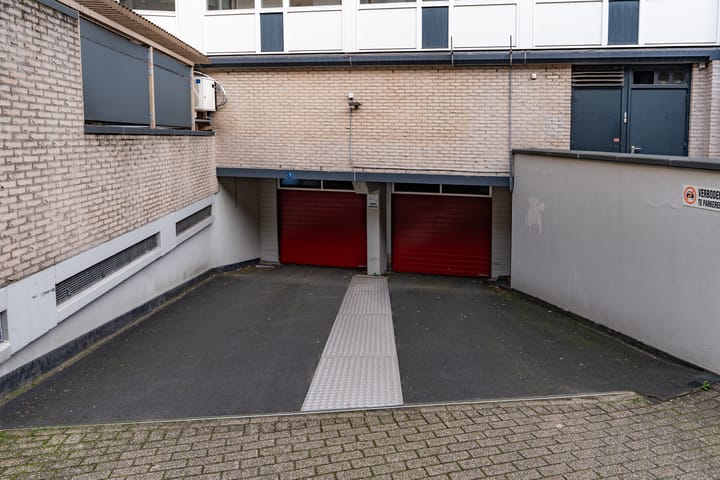 Photo 4 of Waalkade 35