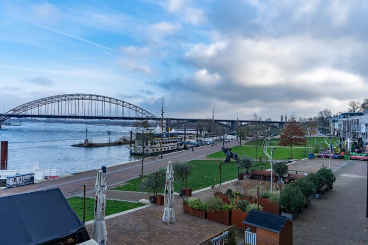 Photo 18 of Waalkade 35