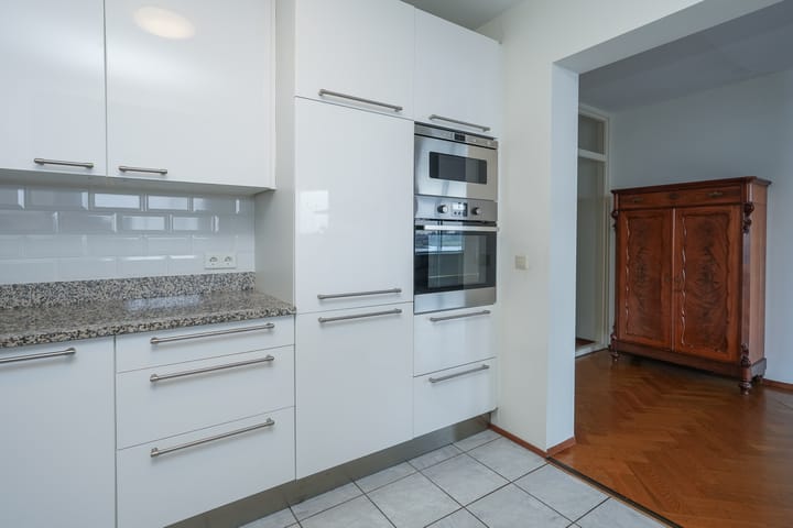 Photo 21 of Waalkade 35