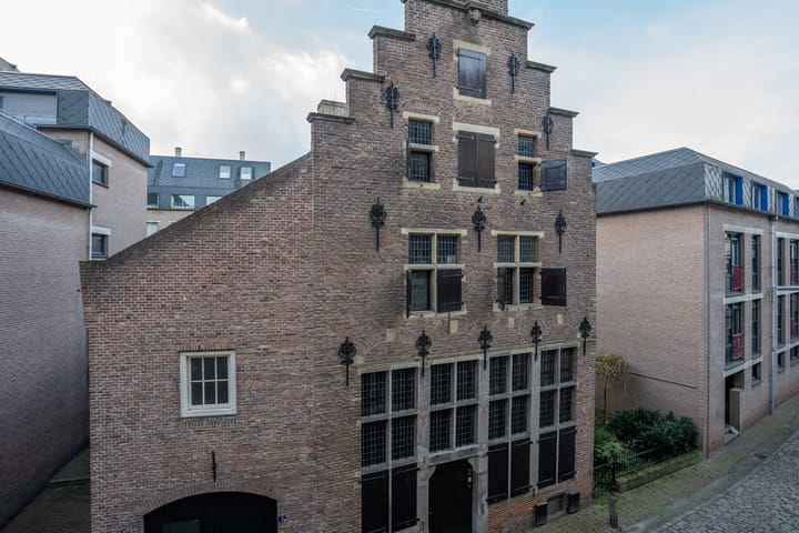 Photo 27 of Waalkade 35