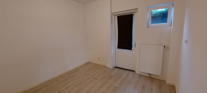 Foto 10 van Oranjeboomstraat 143