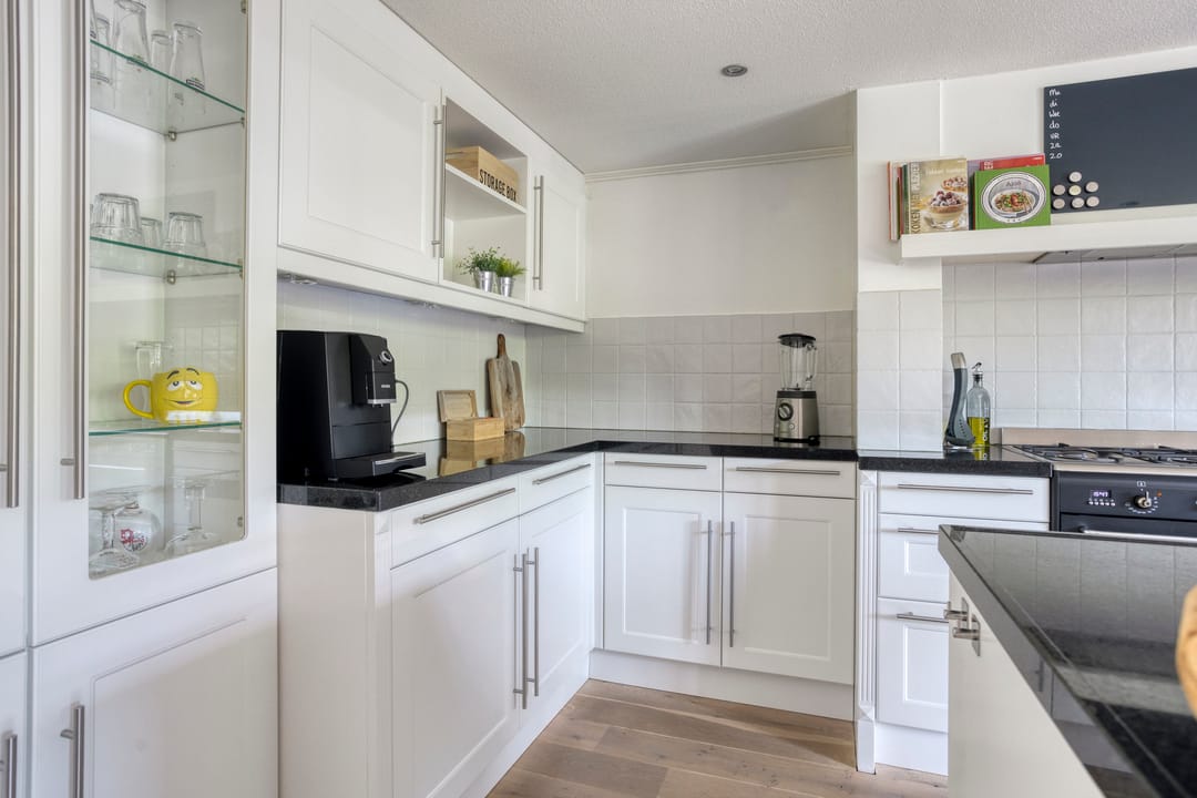 Foto 16 van Hazelaarweg 1