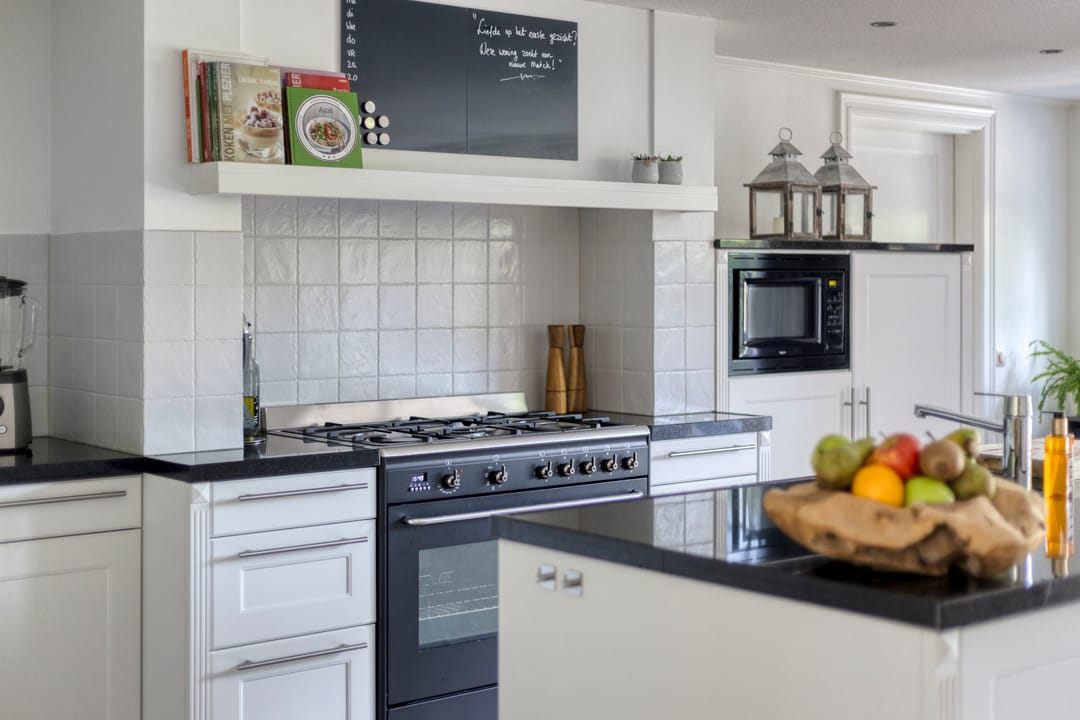 Foto 17 van Hazelaarweg 1