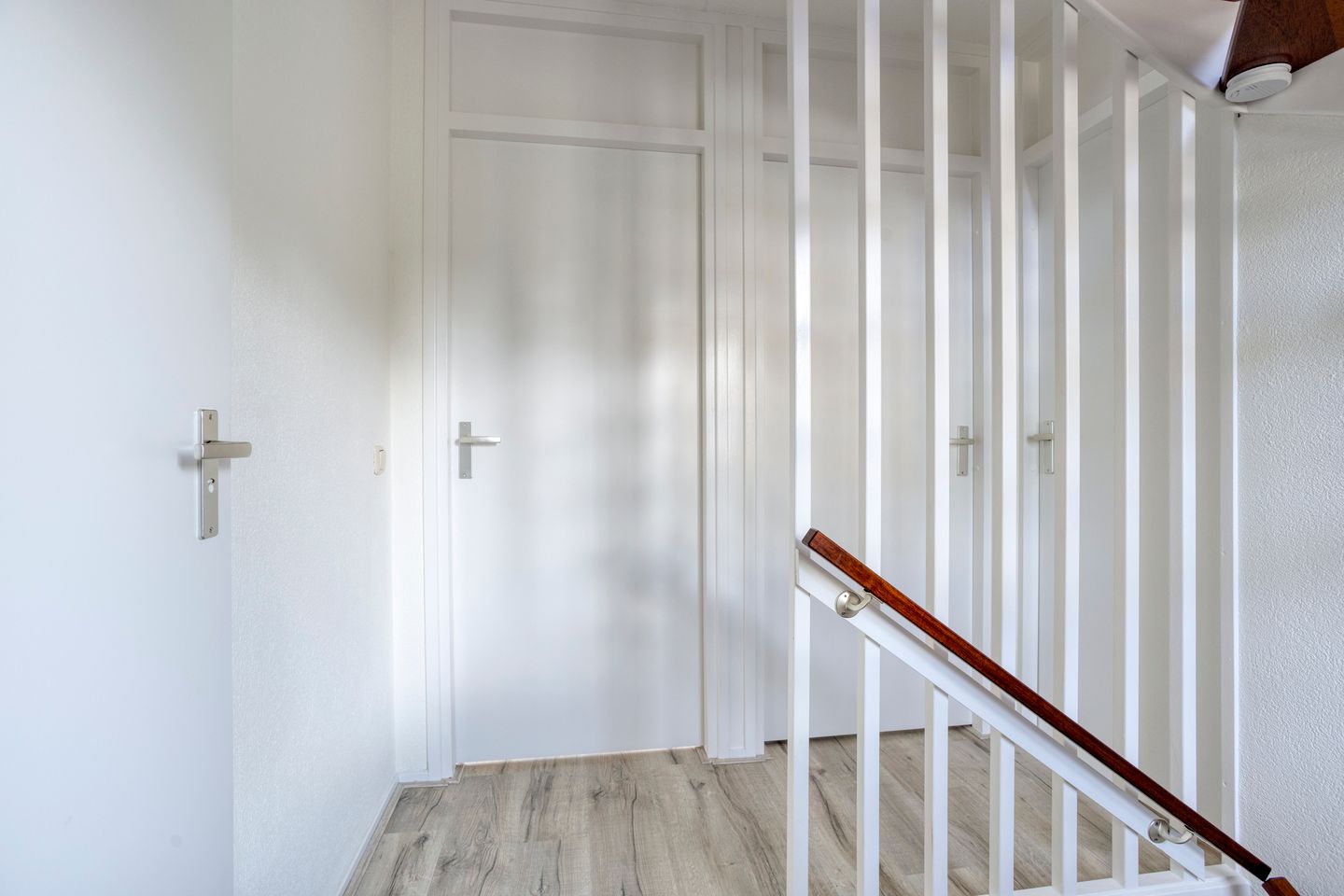 Foto 25 van Hazelaarweg 1