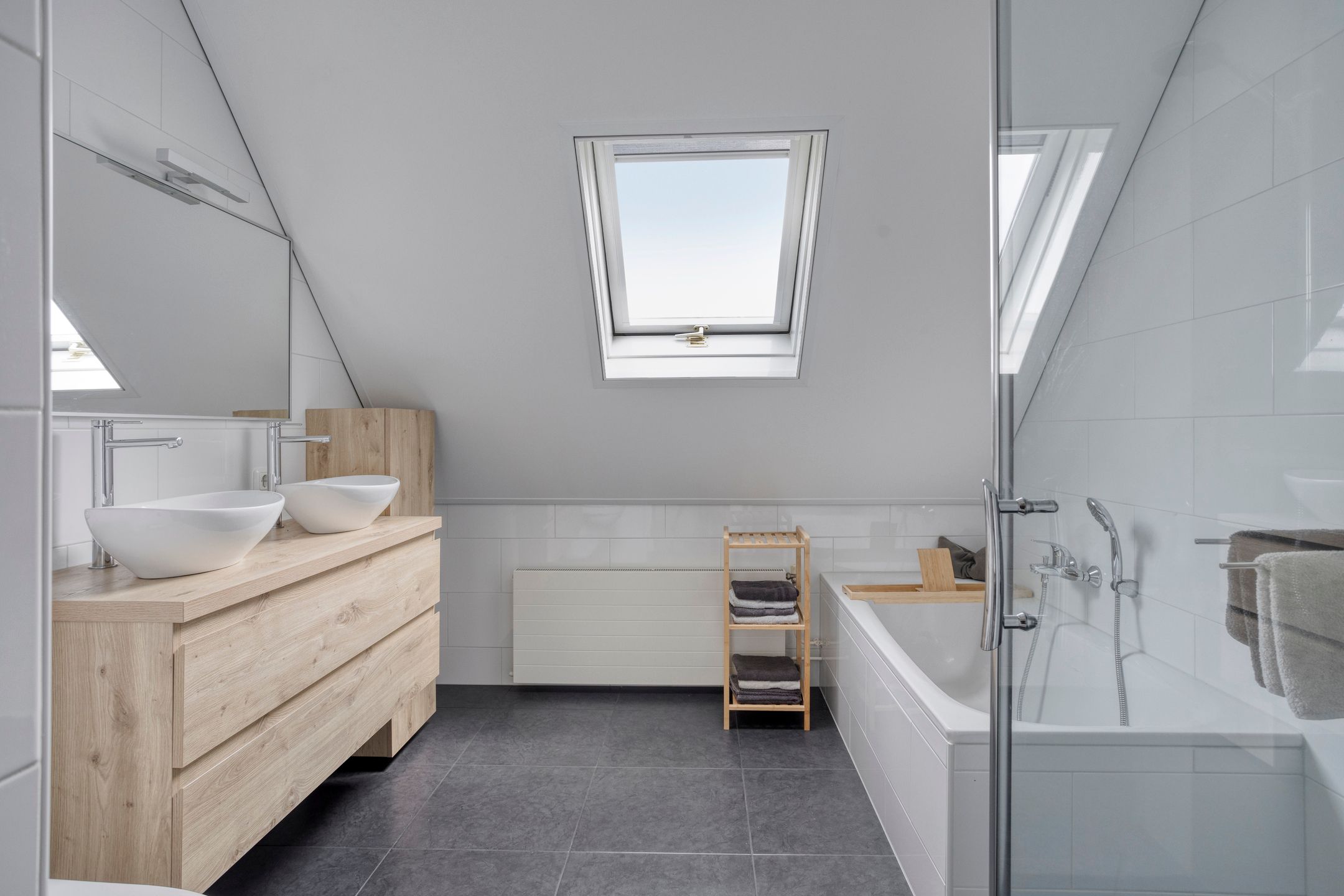 Foto 33 van Hazelaarweg 1