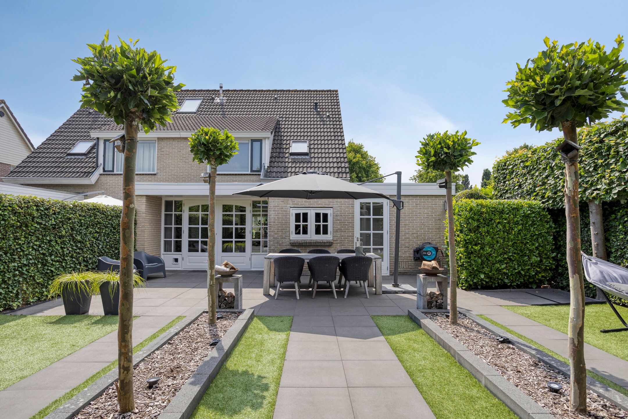 Foto 45 van Hazelaarweg 1