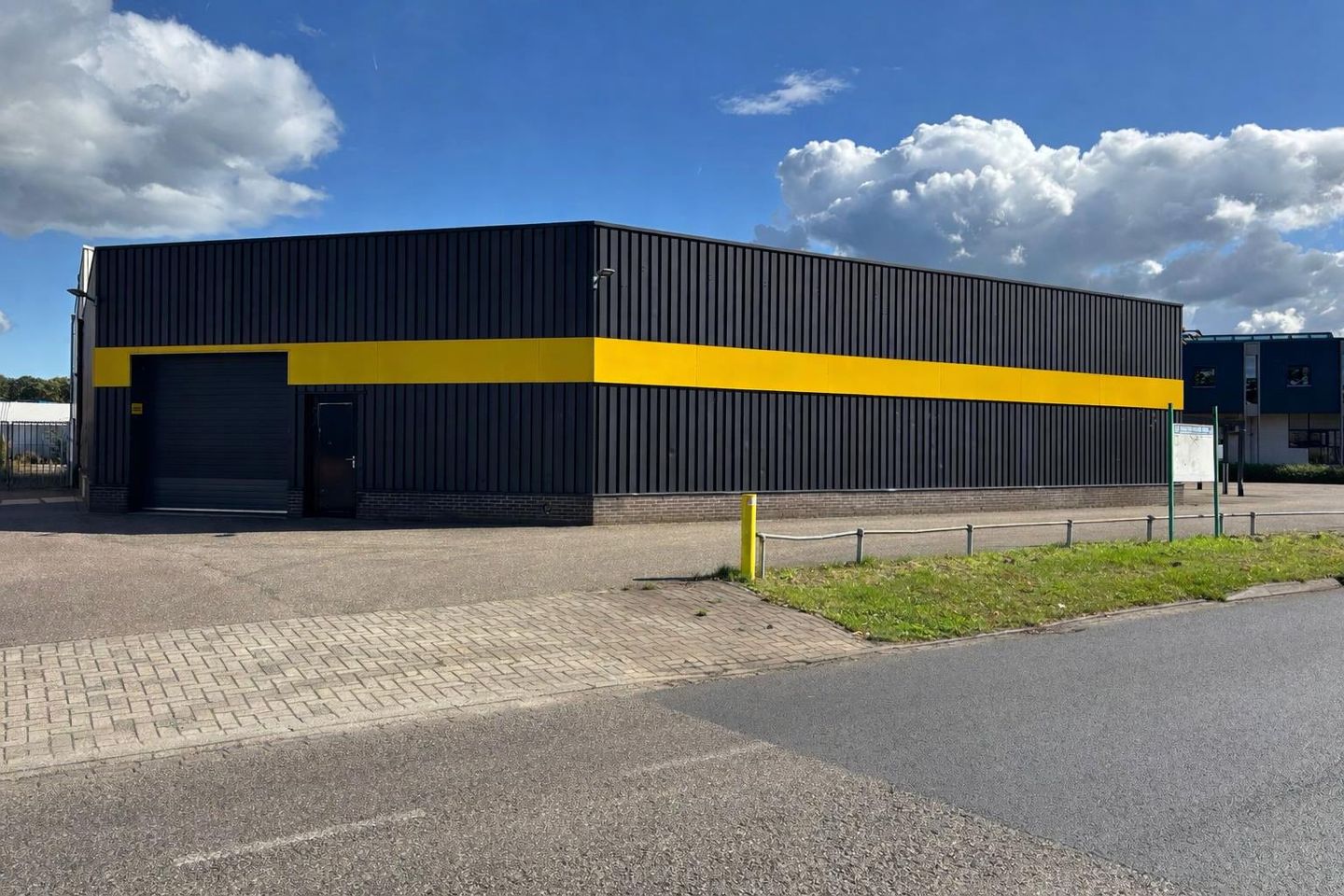 Bekijk foto 3 van Wheeweg 12